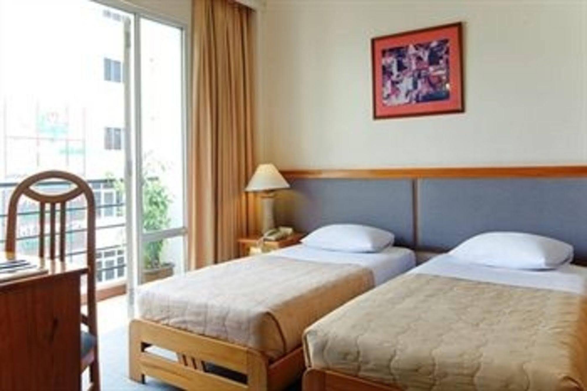 Bong Sen Annex Hotel Хошимин Экстерьер фото